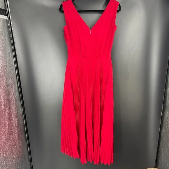 WHBM | Size 14. Red Crepe Pleated dress - Picture 7 of 13